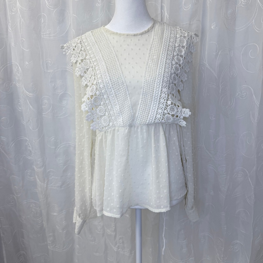 Fashion on Earth Cream Swiss Dot Lace Peplum Blouse Small Boho Top